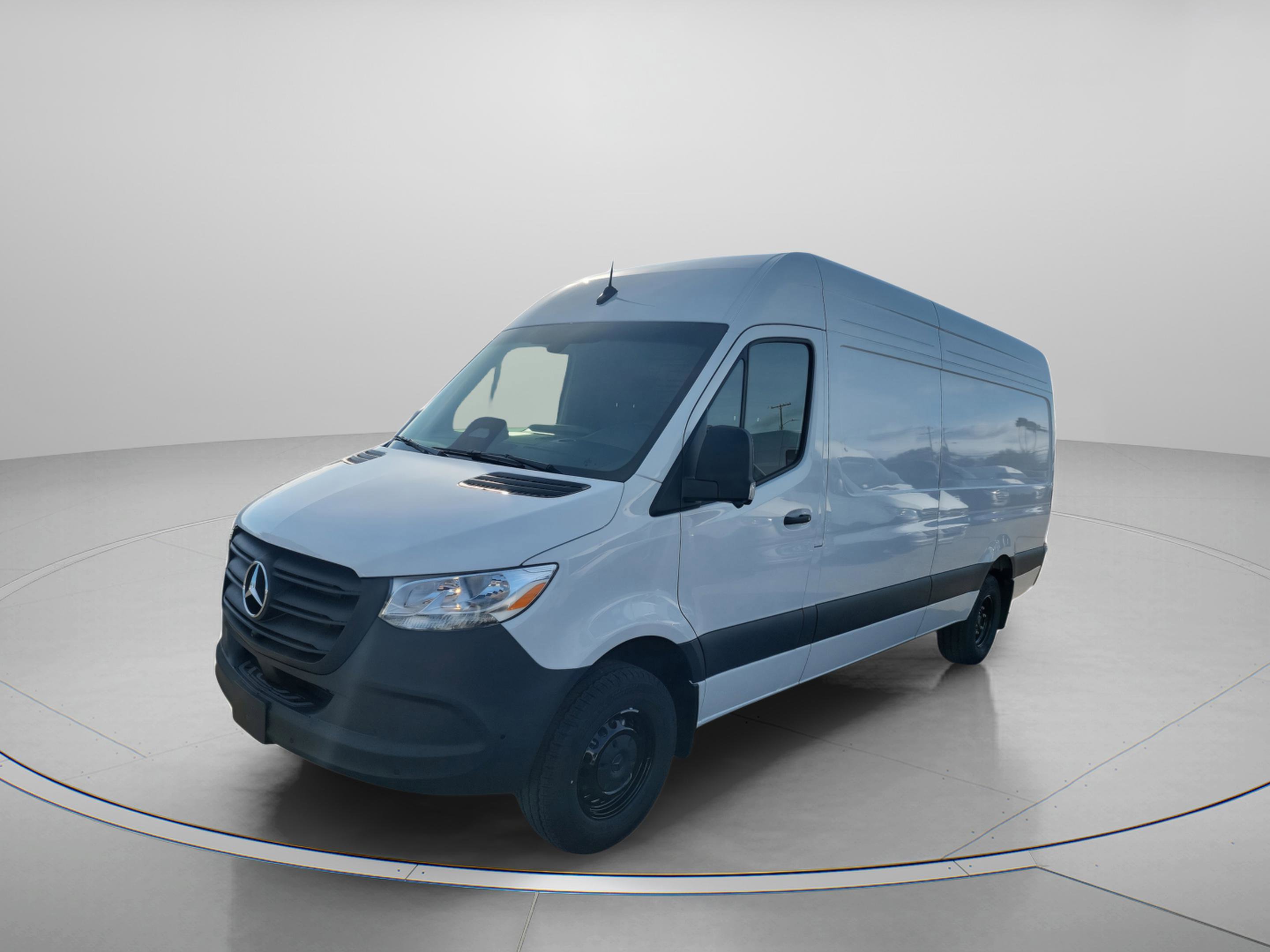 New 2026 Mercedes-Benz Sprinter 3500 image 2