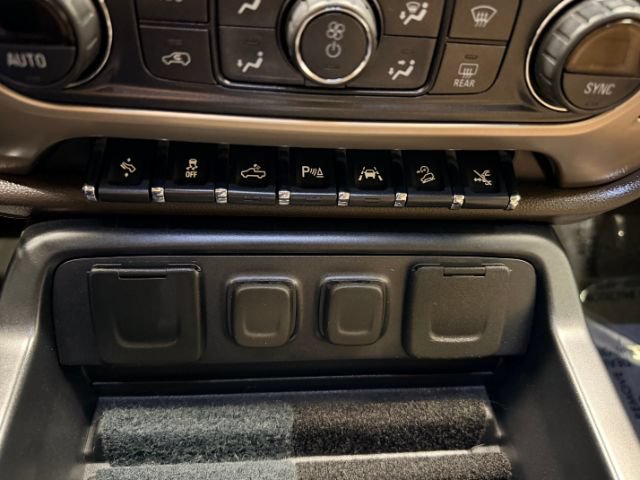 Used 2018 GMC Sierra 1500 Denali w/ Denali Ultimate Package AWD/4WD image 44