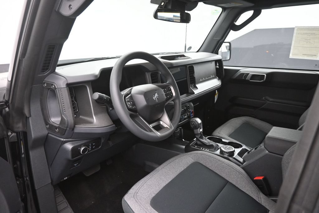 New 2026 Ford Bronco 4-Door AWD/4WD image 19