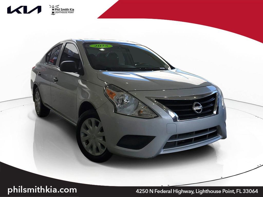 Used 2015 Nissan Versa S image 1