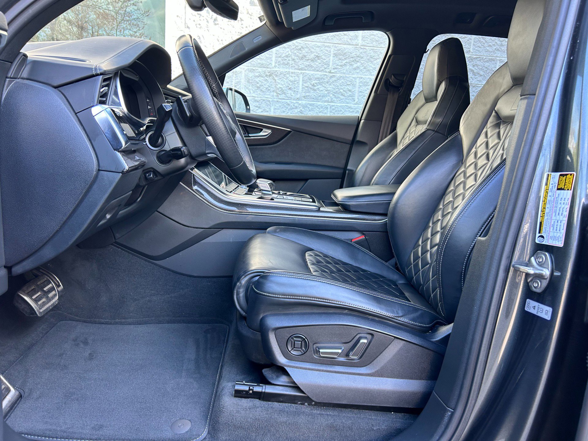 Used 2021 Audi SQ7 Premium Plus w/ Driver Assistance Package image 21