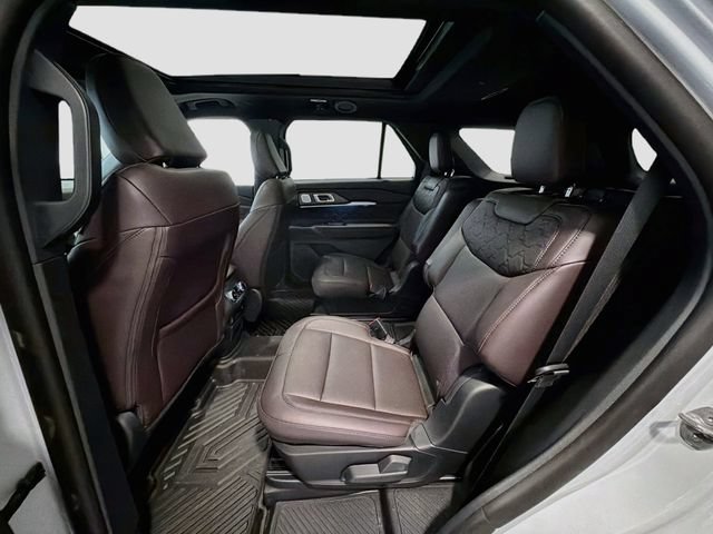 Used 2026 Ford Explorer Platinum AWD/4WD image 21