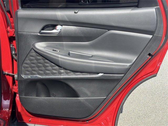 Used 2019 Hyundai Santa Fe Limited image 16