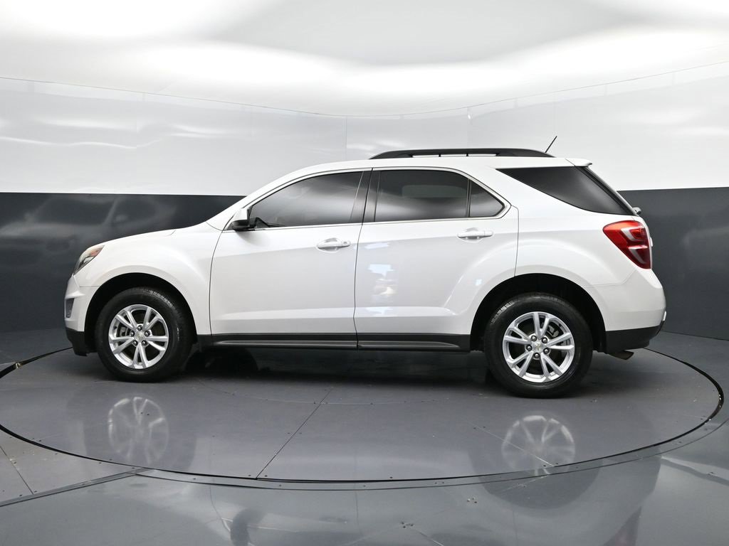 Used 2017 Chevrolet Equinox LT w/ Convenience Package image 4