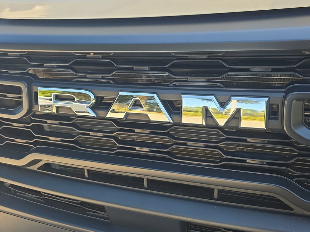 Used 2025 RAM ProMaster 2500 w/ Convenience Group FWD image 30
