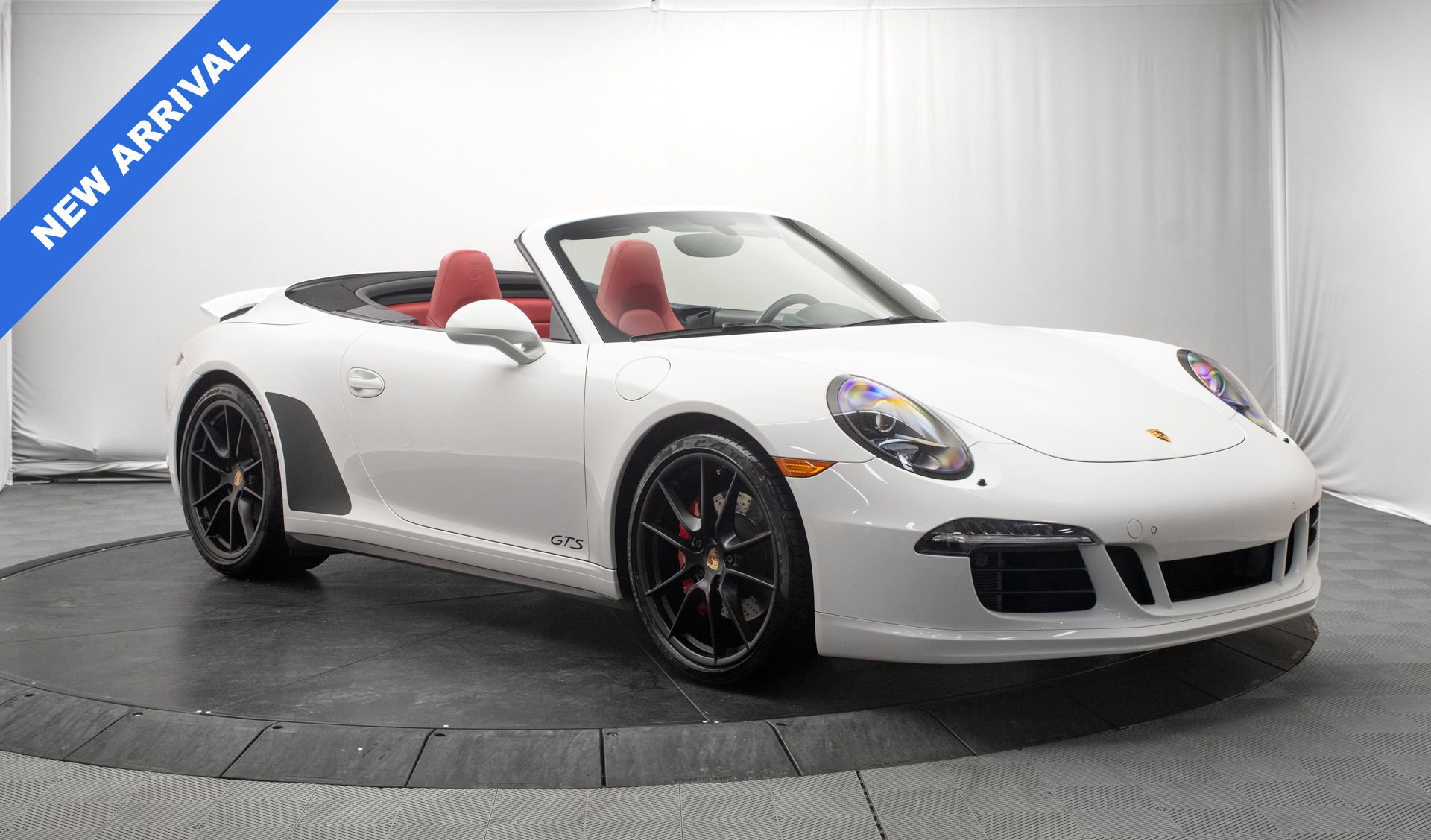 Used 2016 Porsche 911 Carrera GTS image 9
