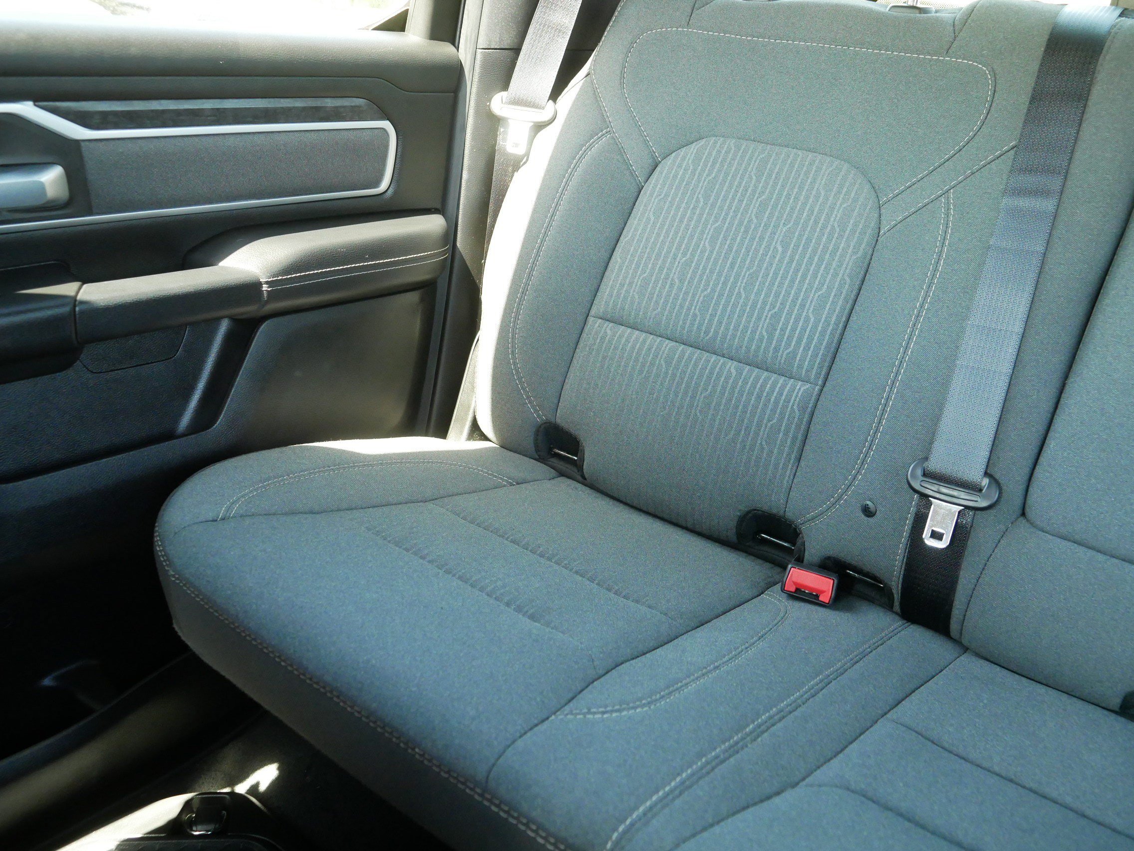Used 2022 RAM 1500 Big Horn AWD/4WD image 12