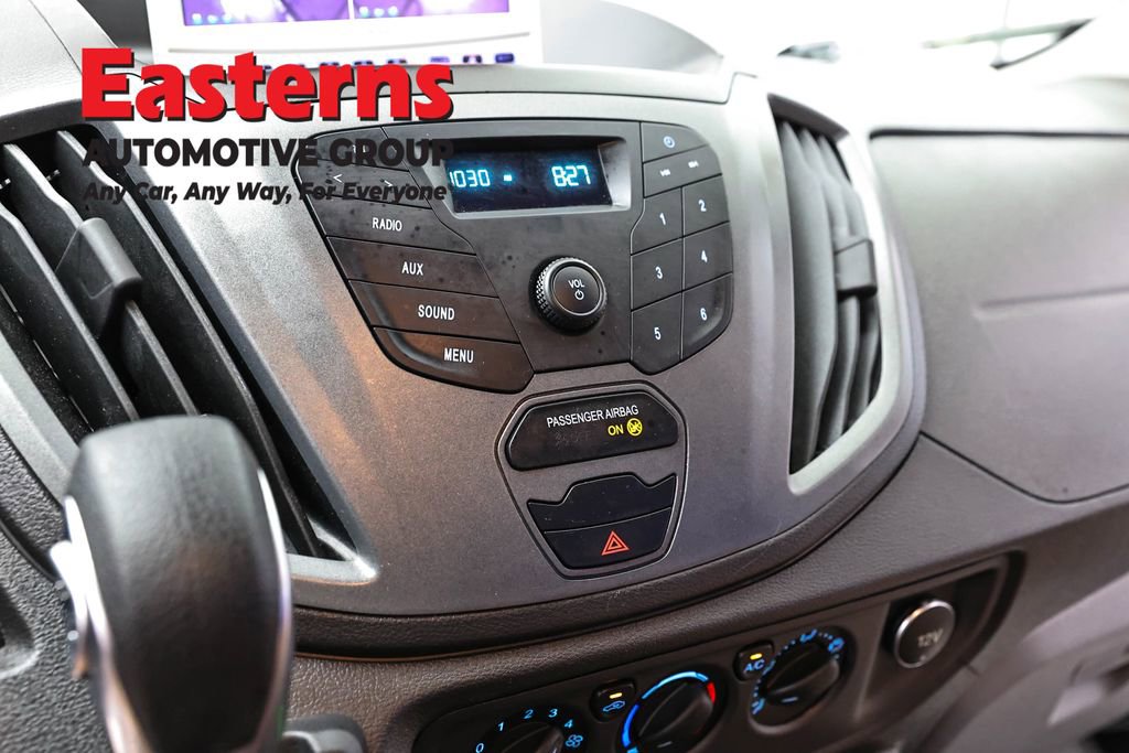 Used 2019 Ford Transit 250 130 Low Roof RWD image 15