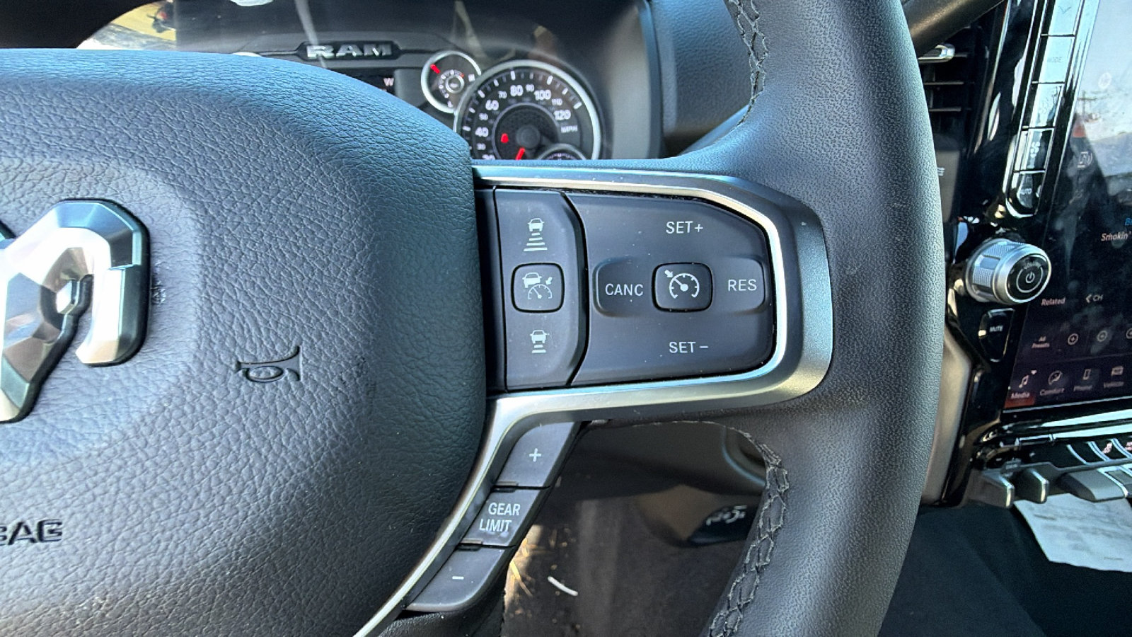 Used 2026 RAM 2500 Big Horn AWD/4WD image 28