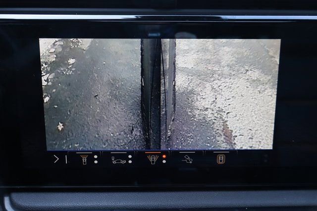 Used 2025 GMC Sierra 2500 AT4 w/ AT4 Premium Plus Package image 31