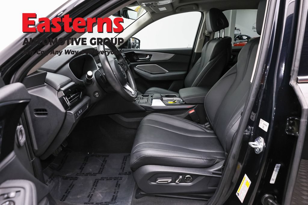 Used 2023 Acura MDX SH-AWD image 14