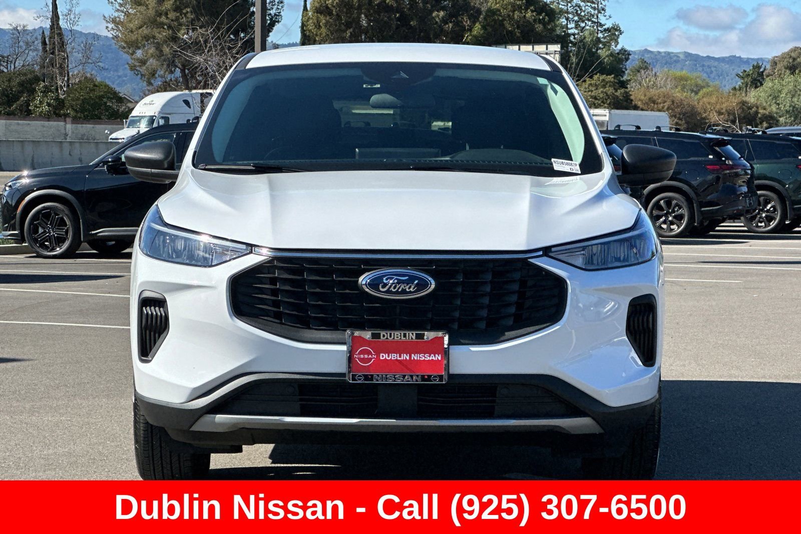 Used 2025 Ford Escape Active w/ Tech Pack #1 AWD/4WD image 9