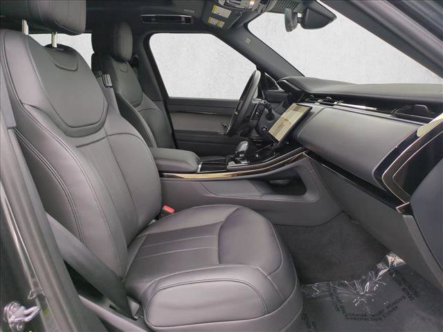 Certified 2025 Land Rover Range Rover Sport Dynamic SE image 26