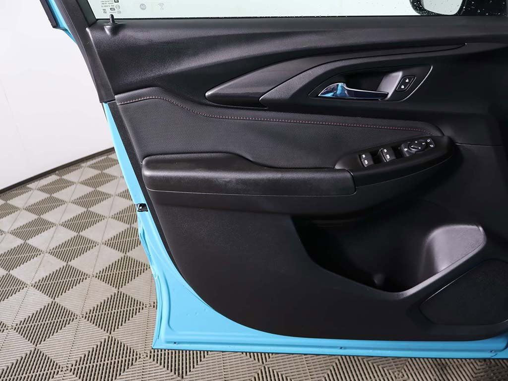 Used 2021 Chevrolet TrailBlazer RS w/ Convenience Package image 20