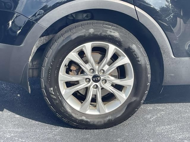 Used 2021 Kia Telluride LX AWD/4WD image 9