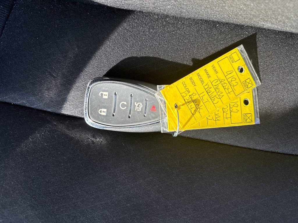 Used 2024 Chevrolet Malibu LT image 32