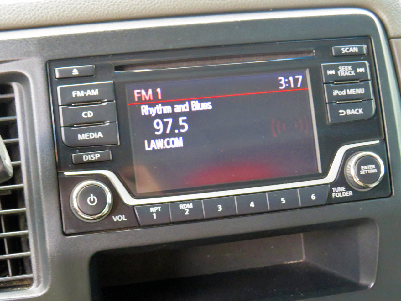 Used 2018 Nissan NV 1500 S w/ Rear Door Glass Package image 21