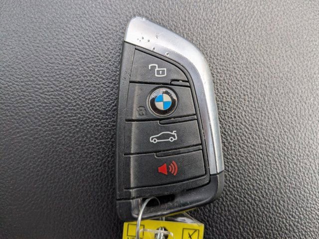 Used 2023 BMW X4 xDrive30i w/ Parking Assistance Package AWD/4WD image 32