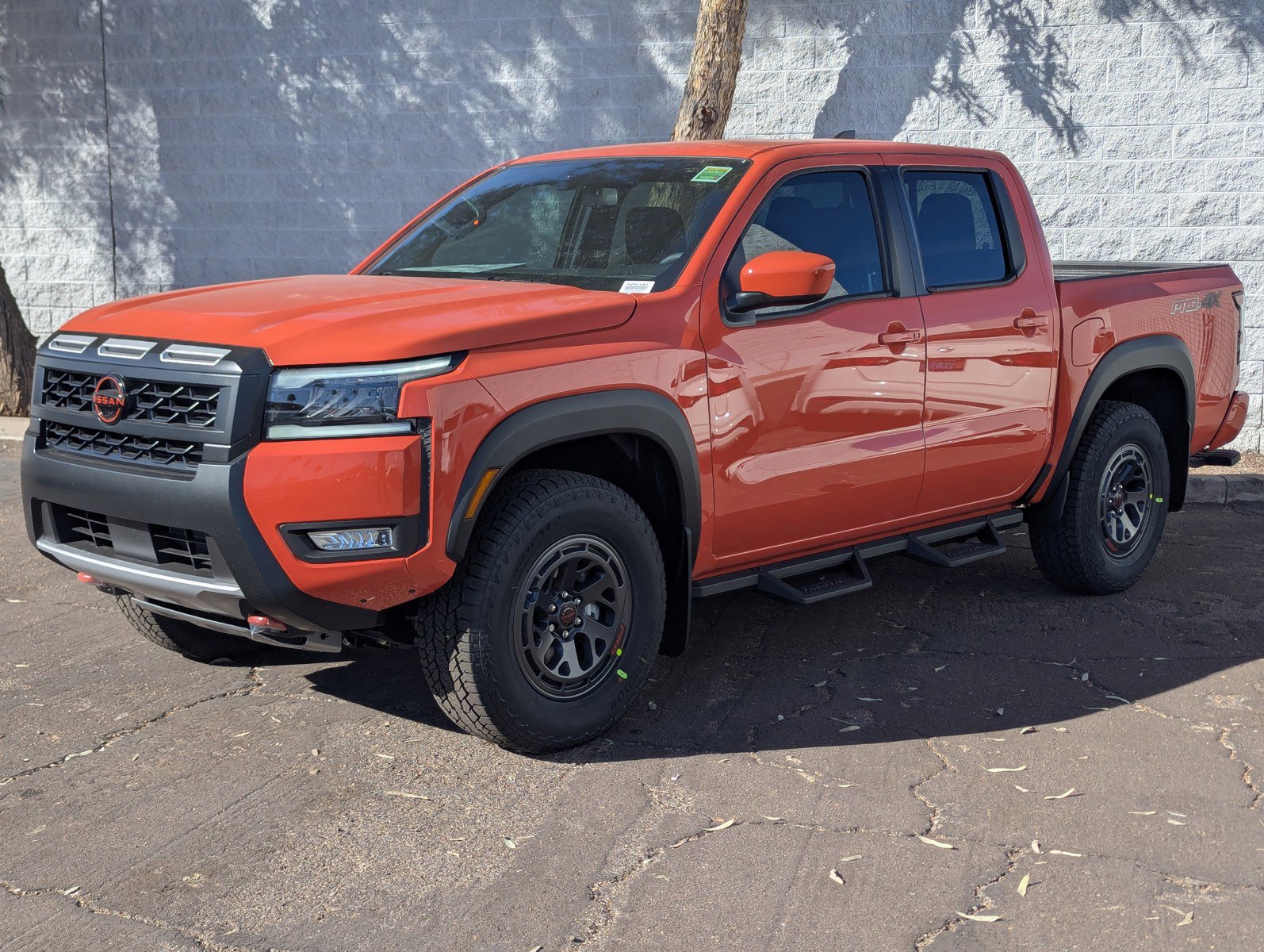 New 2026 Nissan Frontier PRO-4X w/ Tow Package AWD/4WD image 5