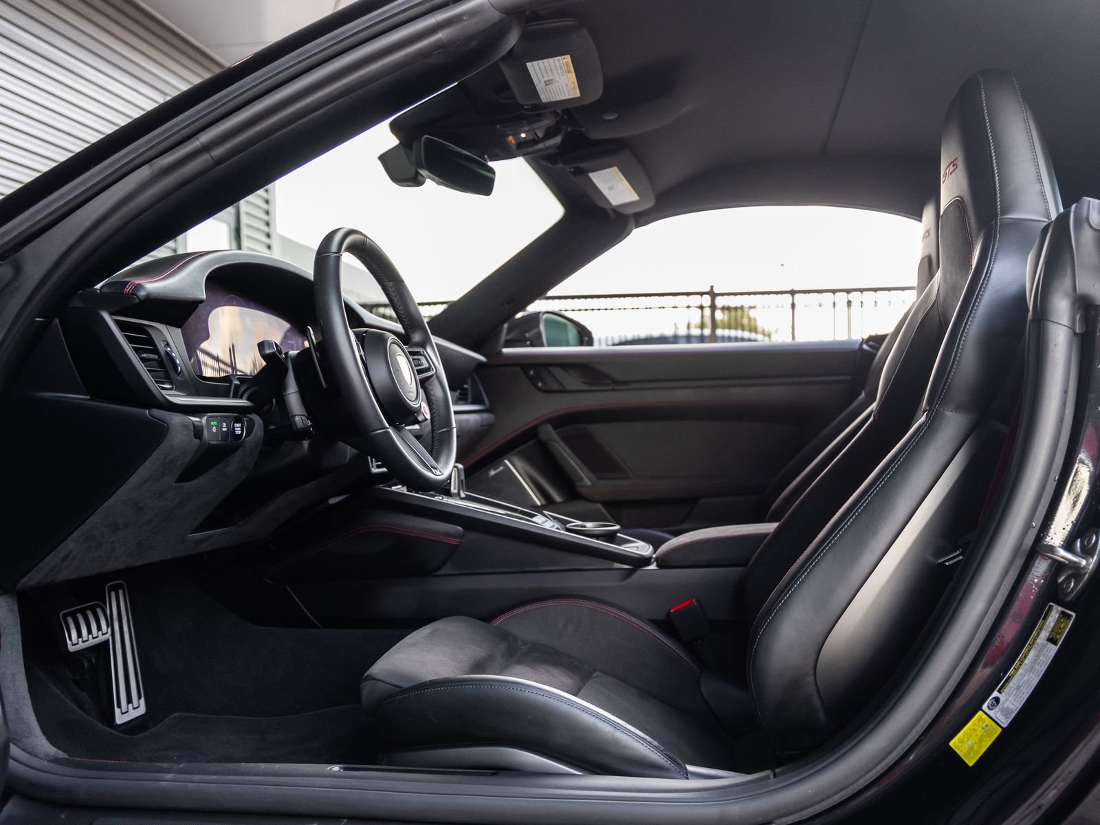Certified 2026 Porsche 911 Carrera 4 GTS AWD/4WD image 31