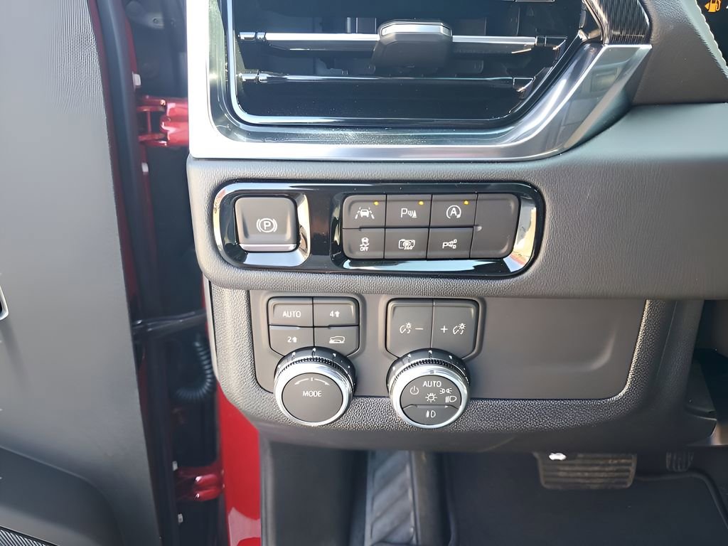 New 2026 GMC Yukon XL Elevation AWD/4WD image 34