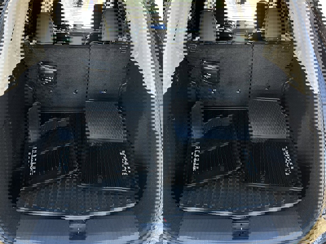 Certified 2025 Nissan Rogue SV image 26