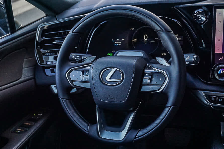 New 2026 Lexus RX 450h AWD image 16