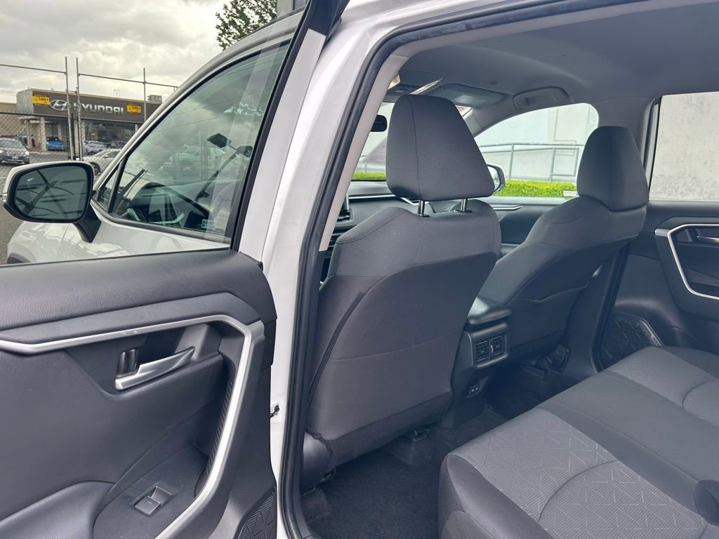 Certified 2024 Toyota RAV4 XLE FWD image 11