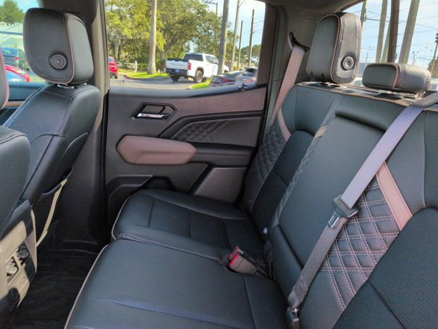 Used 2023 GMC Canyon Denali w/ Denali Black Edition AWD/4WD image 14