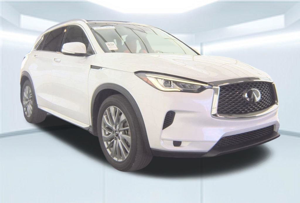 Used 2023 INFINITI QX50 Luxe FWD image 5