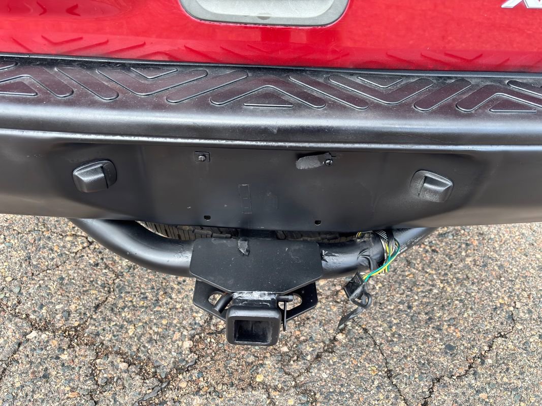 Used 2002 Nissan Xterra XE image 28