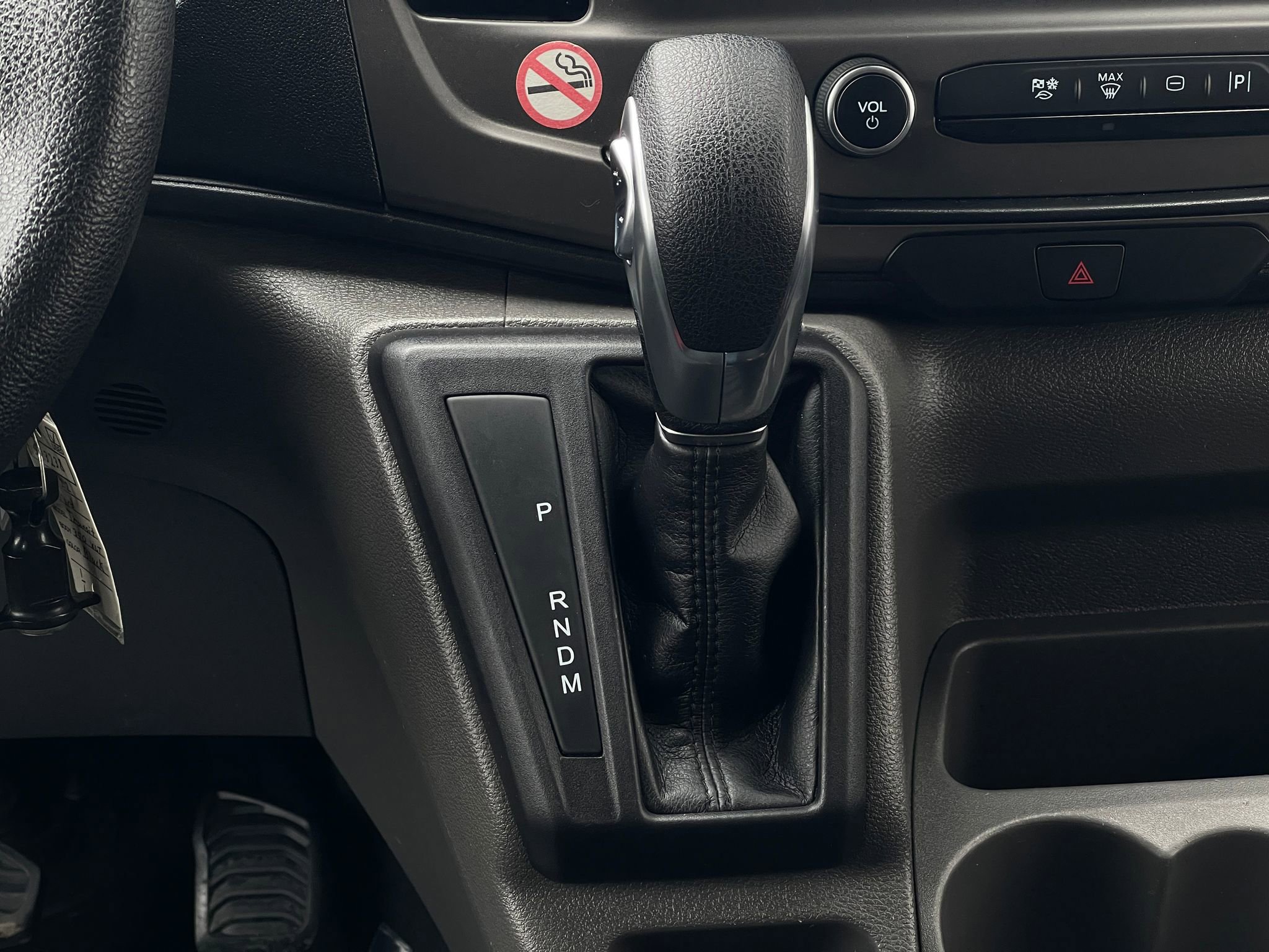 Used 2022 Ford Transit 350 XLT image 26