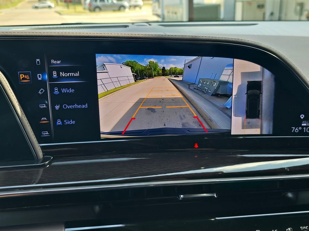 Used 2024 Cadillac Escalade Sport Platinum AWD/4WD image 26