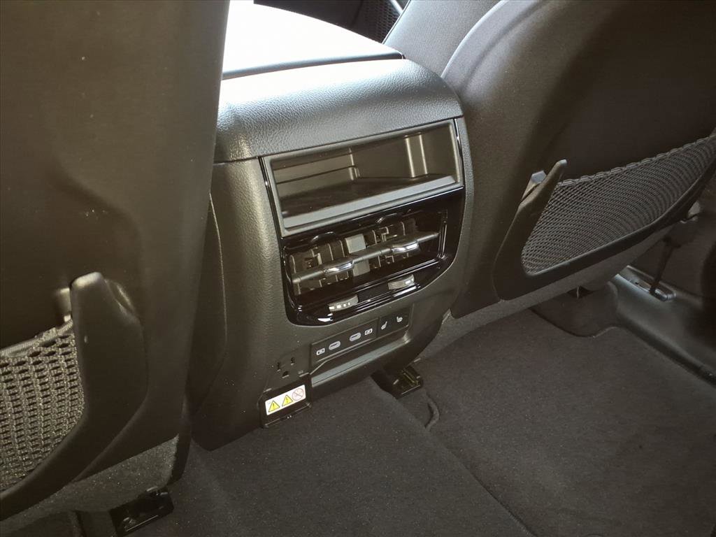 New 2026 Jeep Grand Cherokee Limited image 34