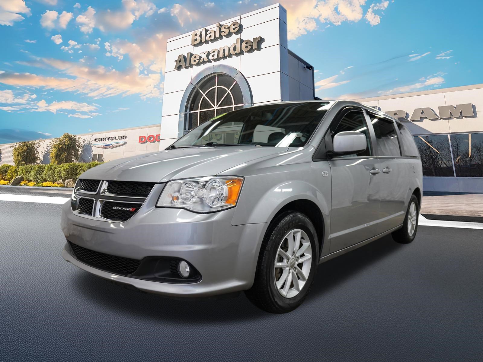 Used 2019 Dodge Grand Caravan SE FWD image 8