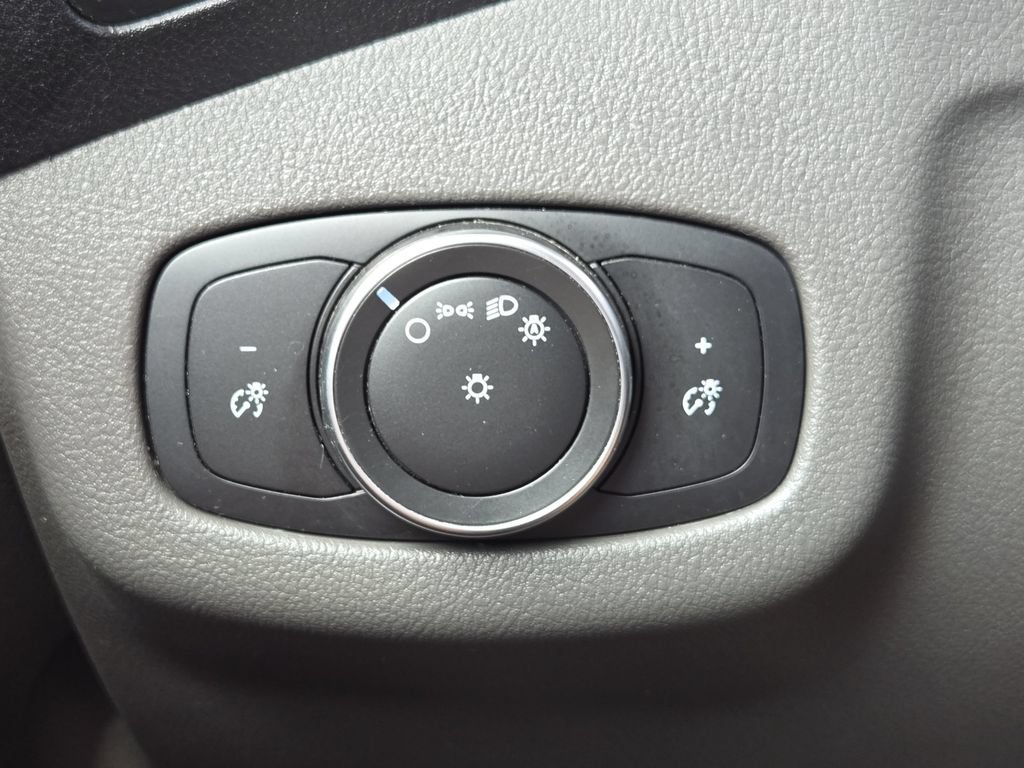 Used 2020 Ford Transit Connect XL FWD image 22