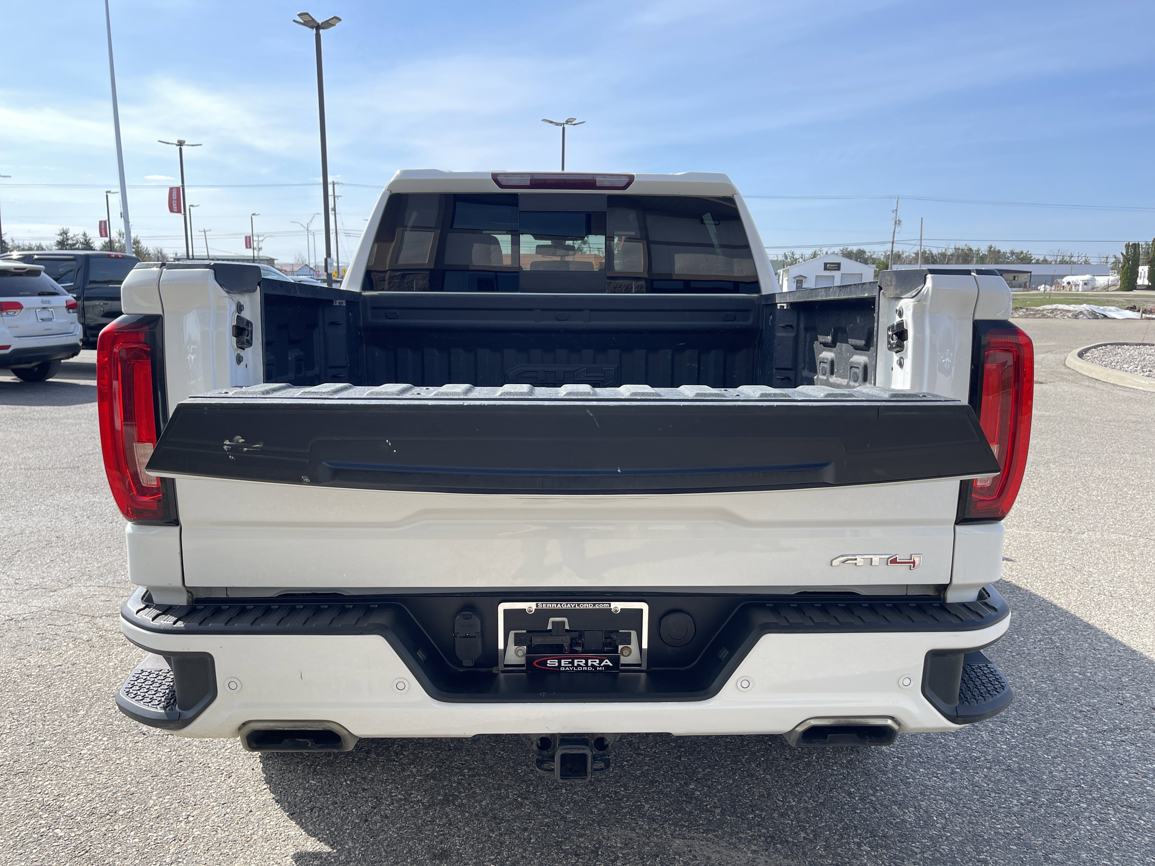 Used 2019 GMC Sierra 1500 AT4 w/ AT4 Premium Package AWD/4WD image 10
