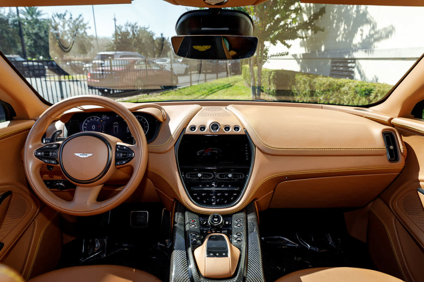 Used 2023 Aston Martin DBX 707 image 10