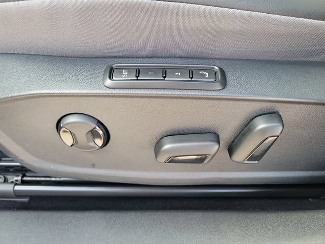 Certified 2023 Volkswagen ID.4 Pro S RWD image 17