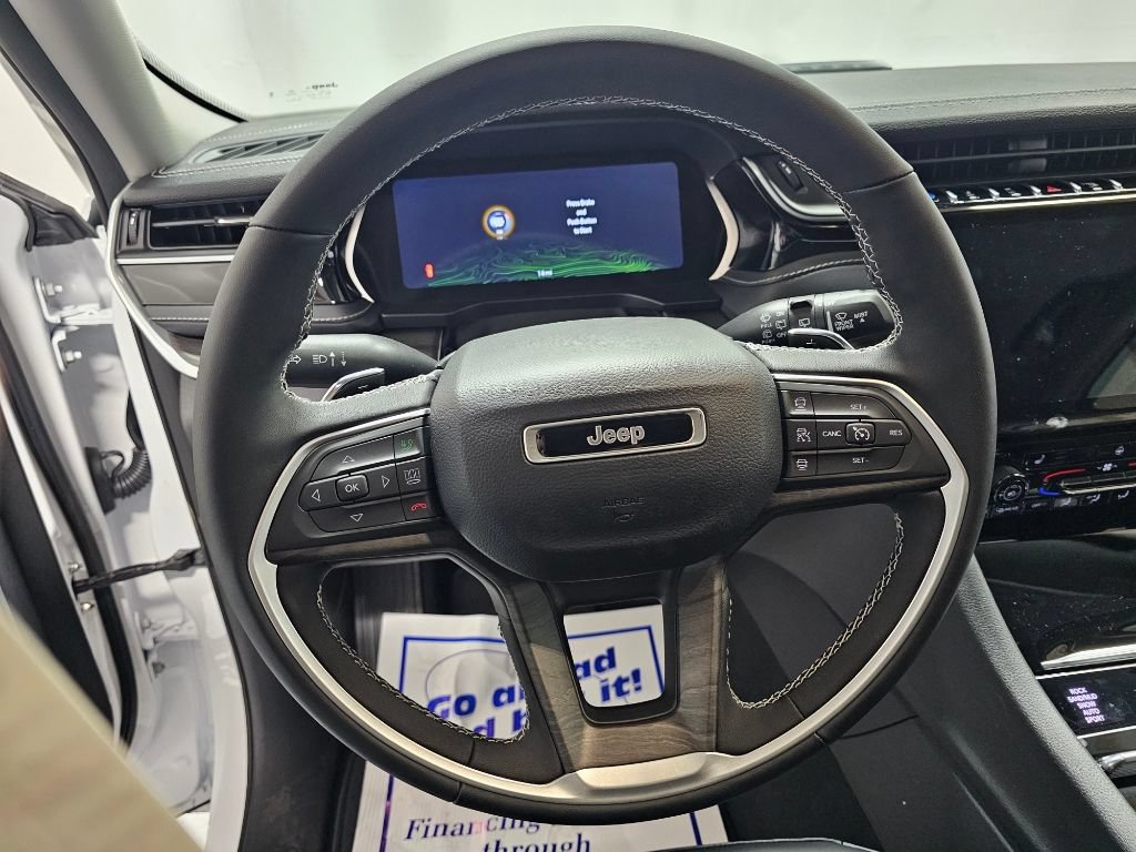 New 2023 Jeep Grand Cherokee 4WD 4xe image 16