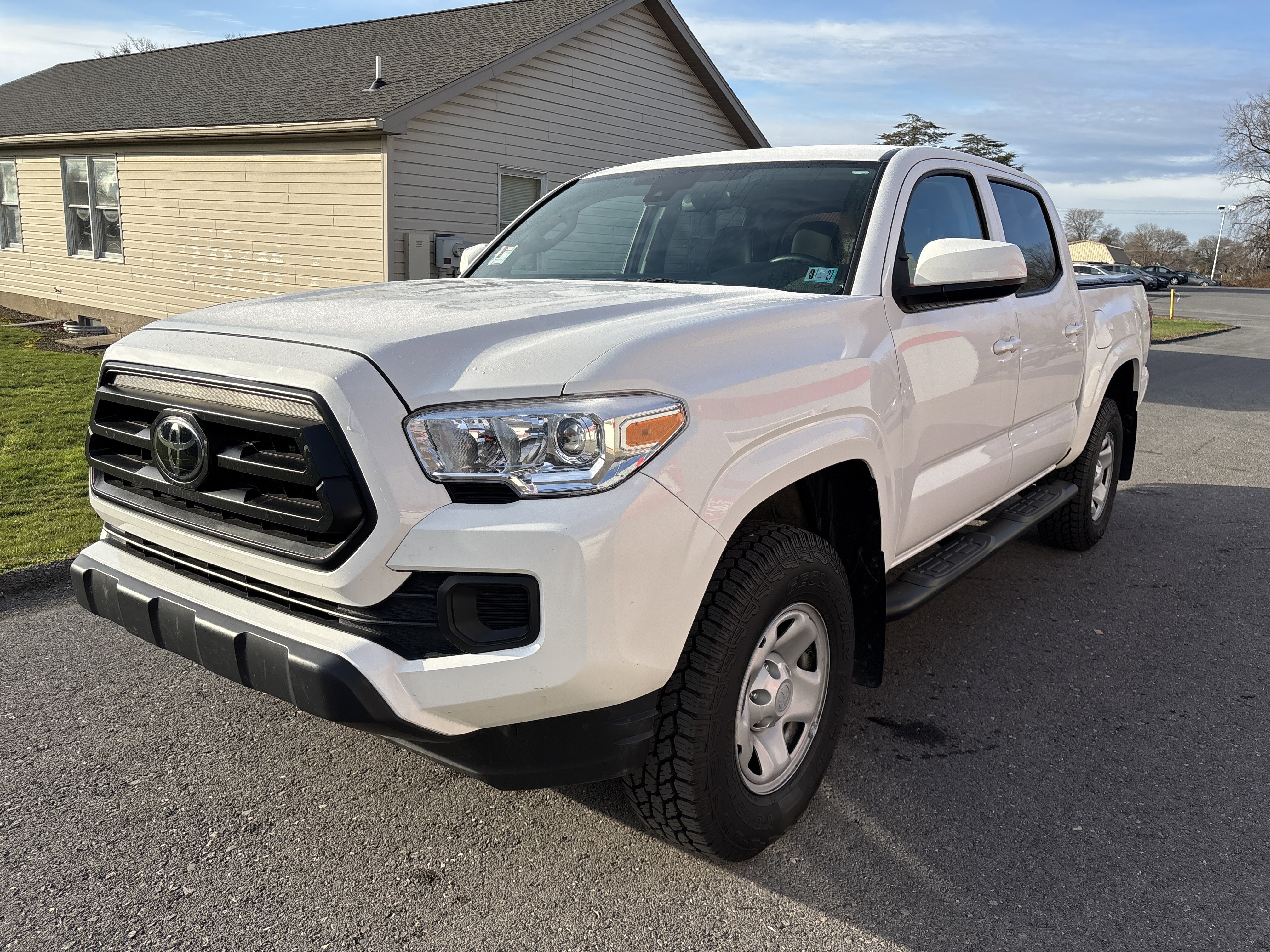 Certified 2023 Toyota Tacoma SR image 7