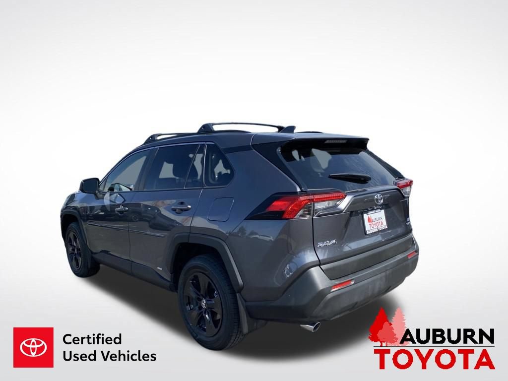 Certified 2025 Toyota RAV4 LE AWD/4WD image 5
