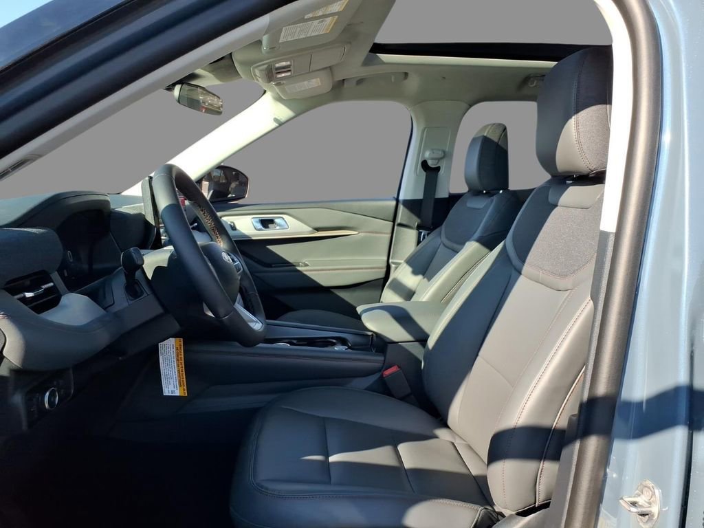 New 2026 Ford Explorer Active image 19