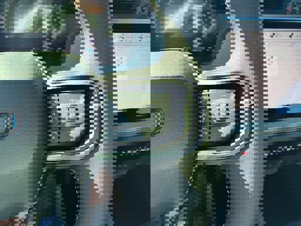 New 2026 Jeep Cherokee Laredo image 13