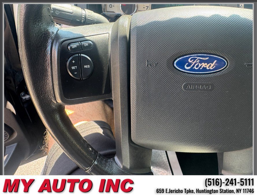 Used 2012 Ford Expedition Limited AWD/4WD image 17