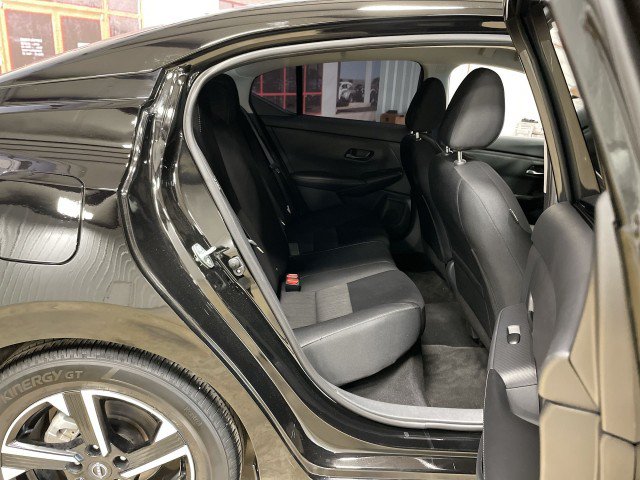Used 2025 Nissan Sentra SV FWD image 27