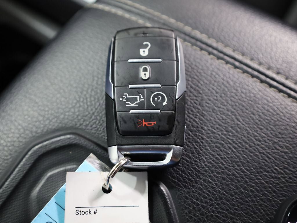 Used 2023 RAM 1500 Laramie AWD/4WD image 34