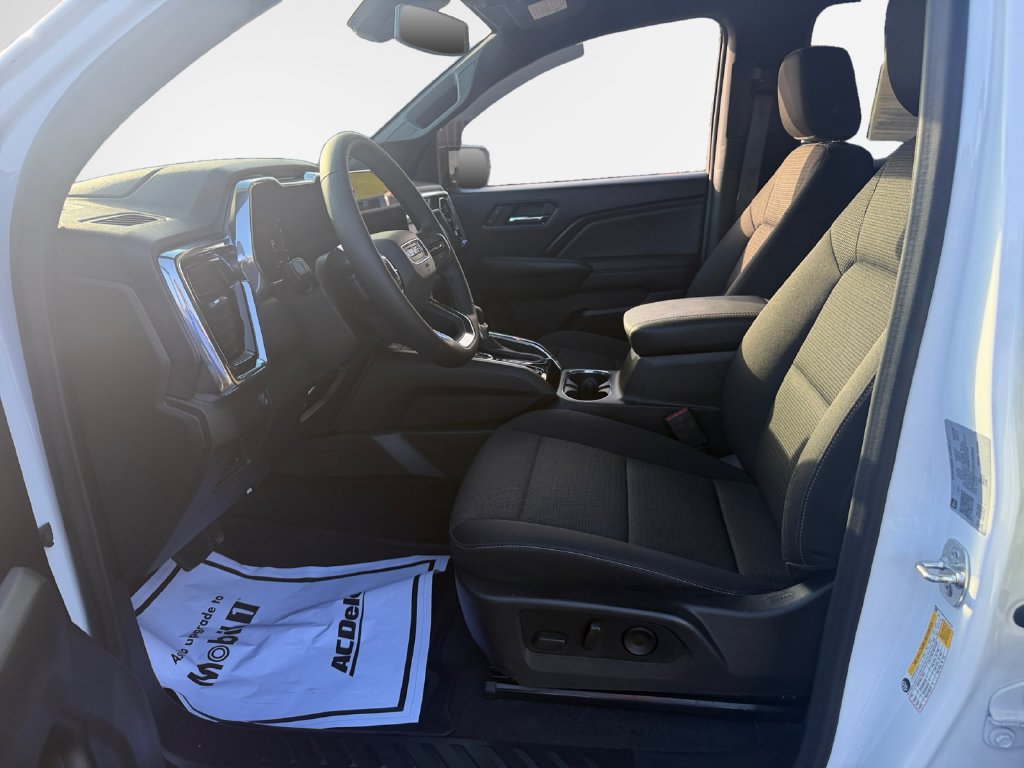 Used 2024 GMC Canyon Elevation w/ Convenience Package AWD/4WD image 12