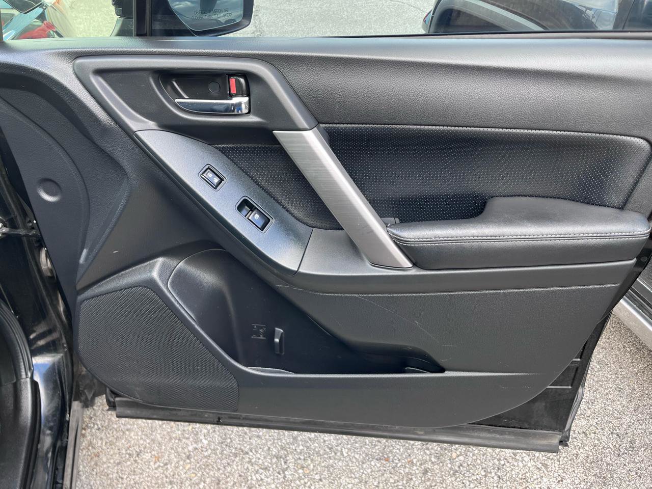 Used 2016 Subaru Forester 2.0XT Premium w/ Popular Package #2 image 18