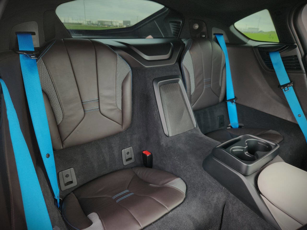 Used 2014 BMW i8 Base AWD 2dr Coupe image 12